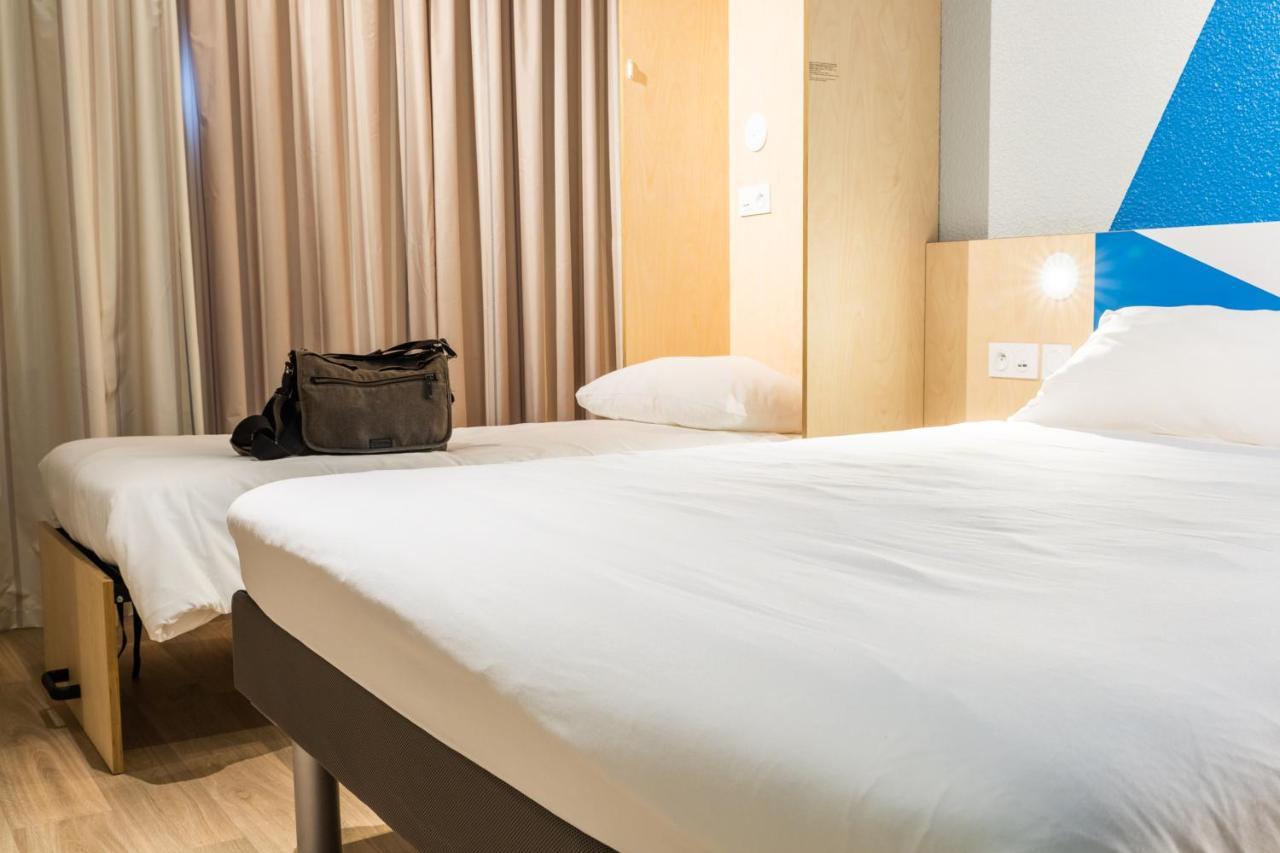 Ibis Budget Tours Sud Chambray-les-Tours Exterior photo
